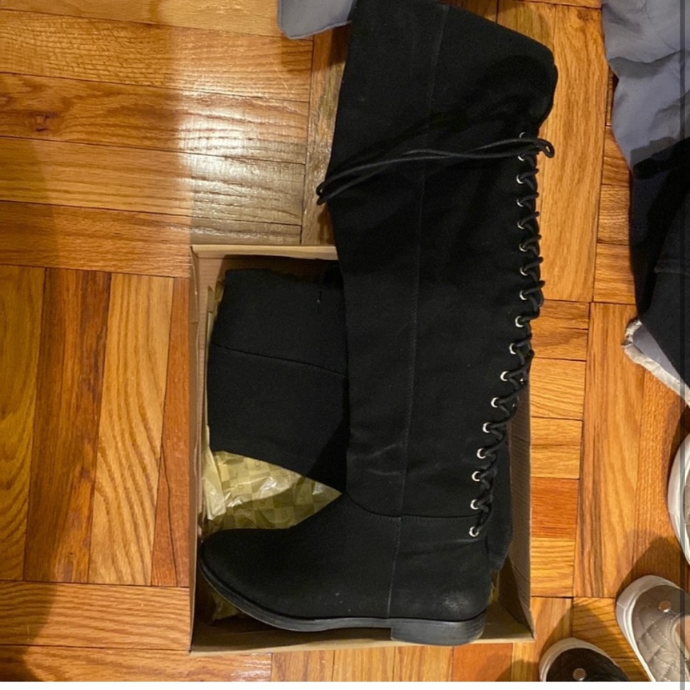 Over the knee Black boot